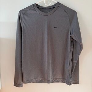Nike fit dry long sleeve (size m)